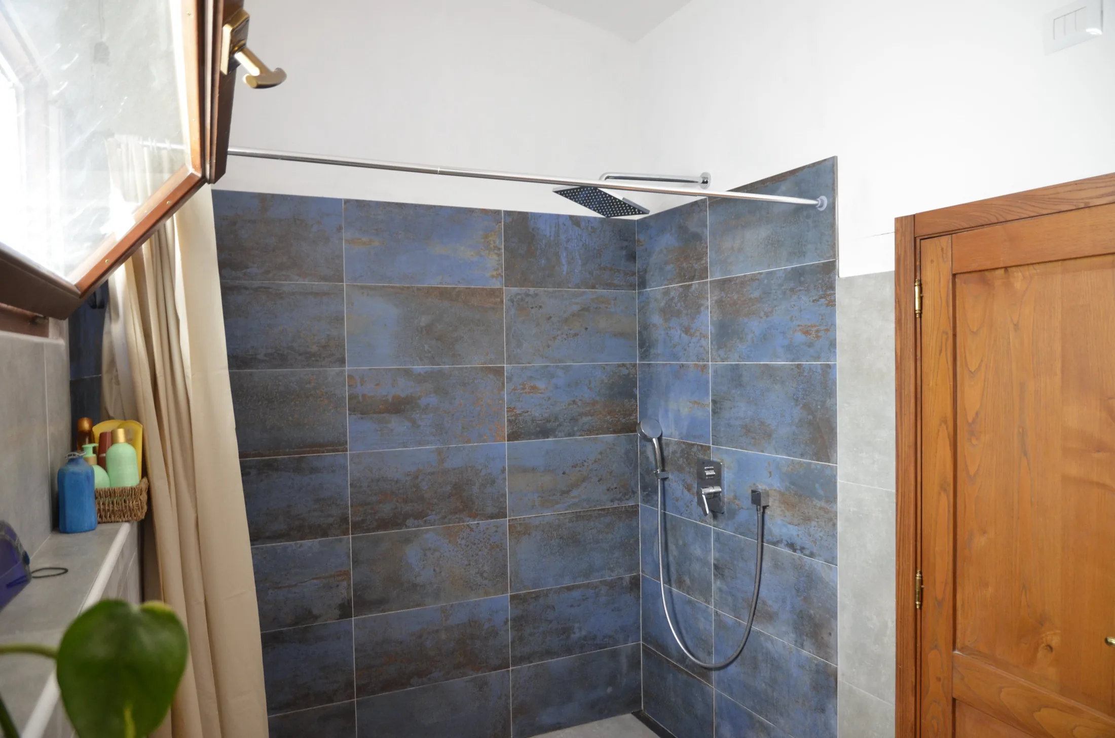 Dusche Badezimmer Oben
